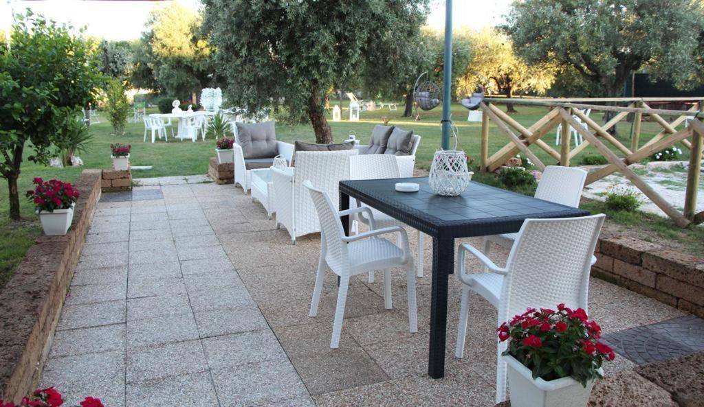 Pensione Degli Ulivi Porto SantʼElpidio エクステリア 写真