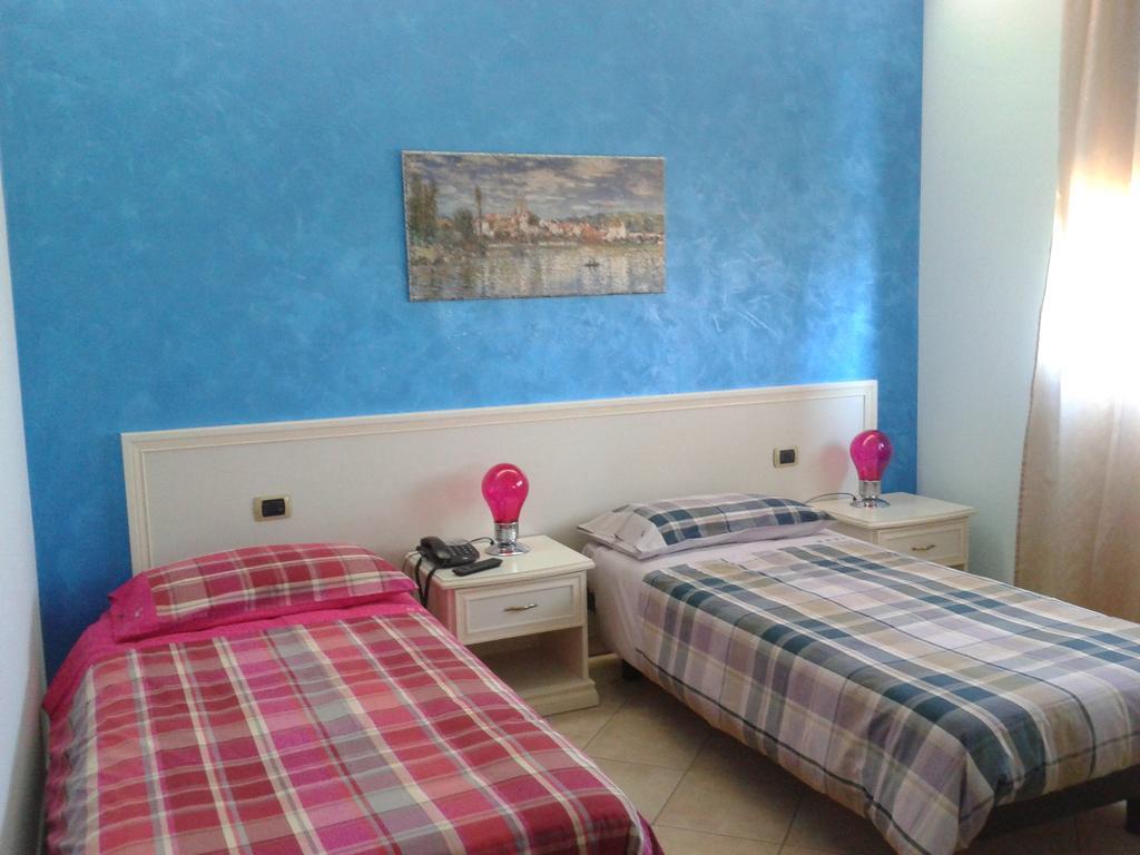 Pensione Degli Ulivi Porto SantʼElpidio 部屋 写真